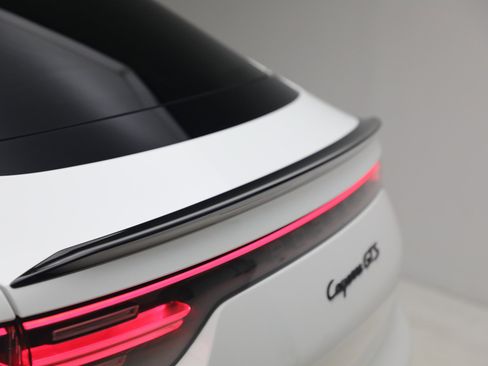 Used 2021 Porsche Cayenne GTS image 26