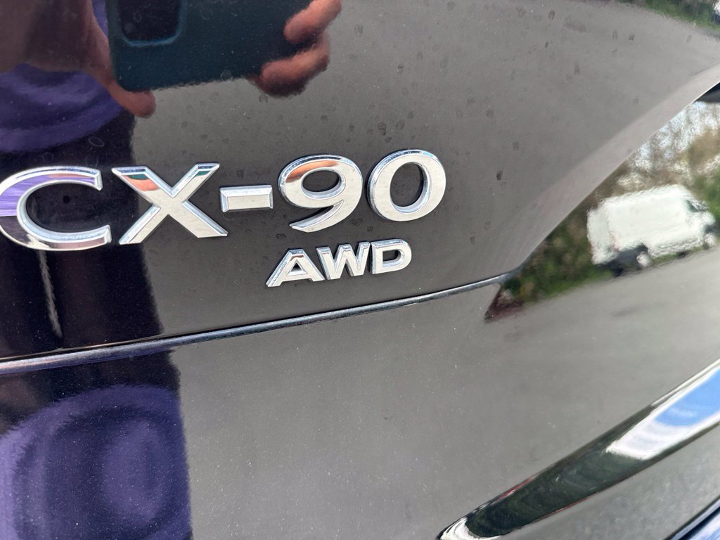 Used 2024 MAZDA CX-90 Plug-In Hybrid w/ Preferred AWD/4WD image 11