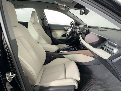 Used 2025 Audi A5 2.0T Prestige image 31