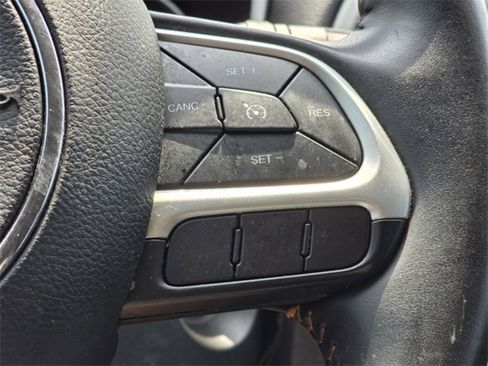 Used 2019 Jeep Compass Latitude w/ Popular Equipment Group image 28