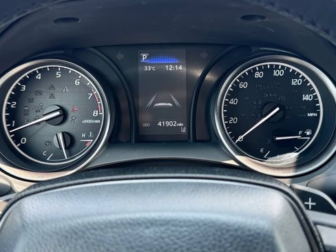 Used 2024 Toyota Camry SE FWD image 19