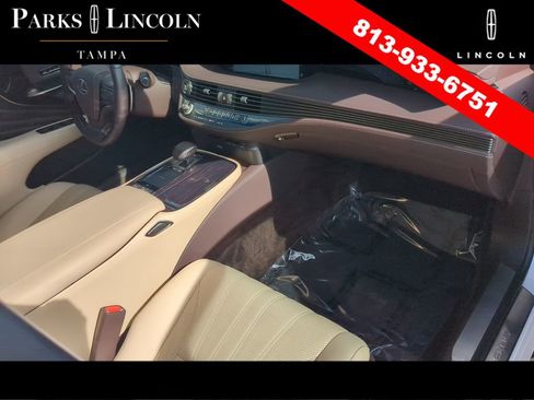 Used 2019 Lexus LS 500 RWD image 11