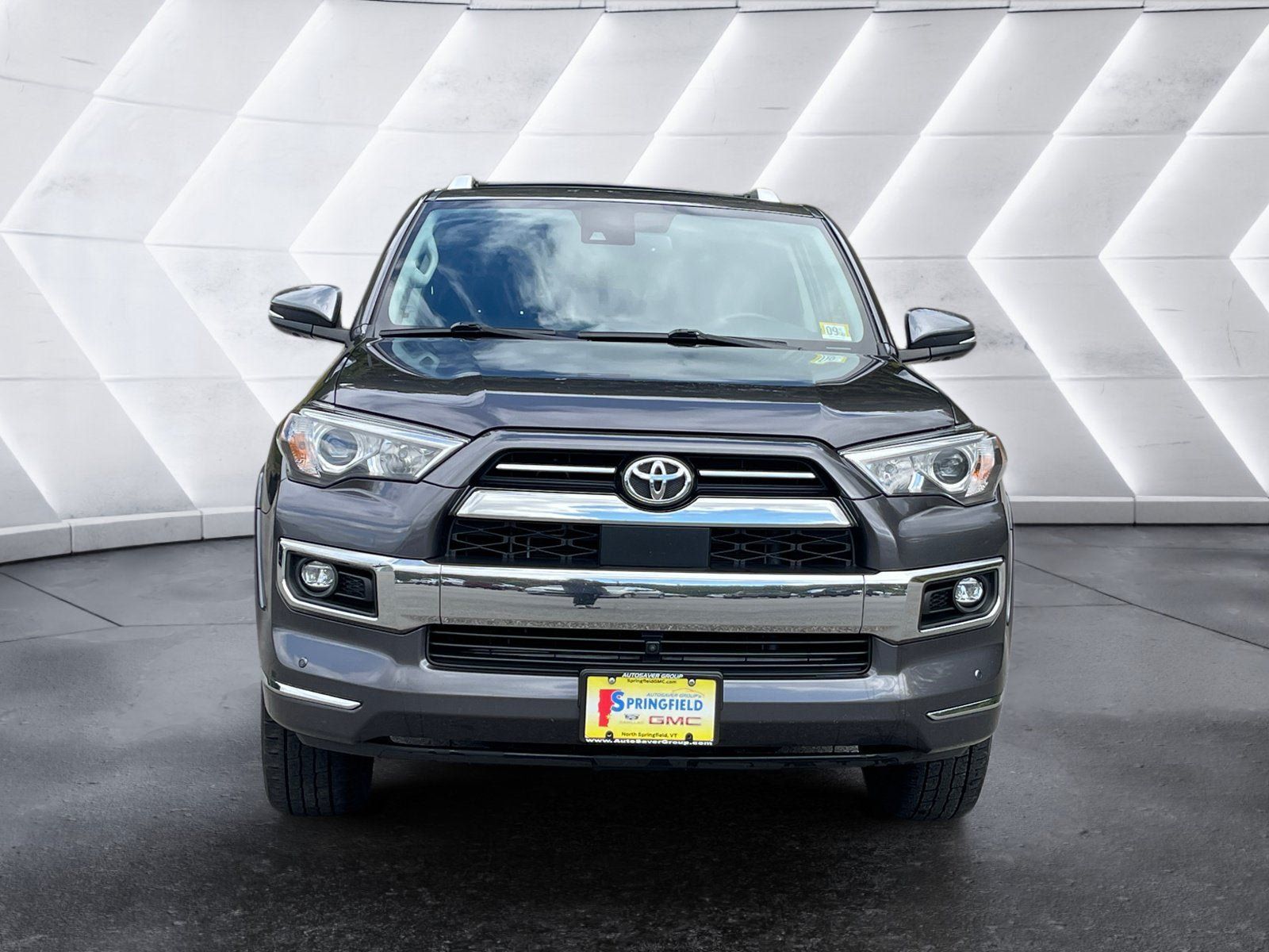Used 2023 Toyota 4Runner Limited AWD/4WD image 9