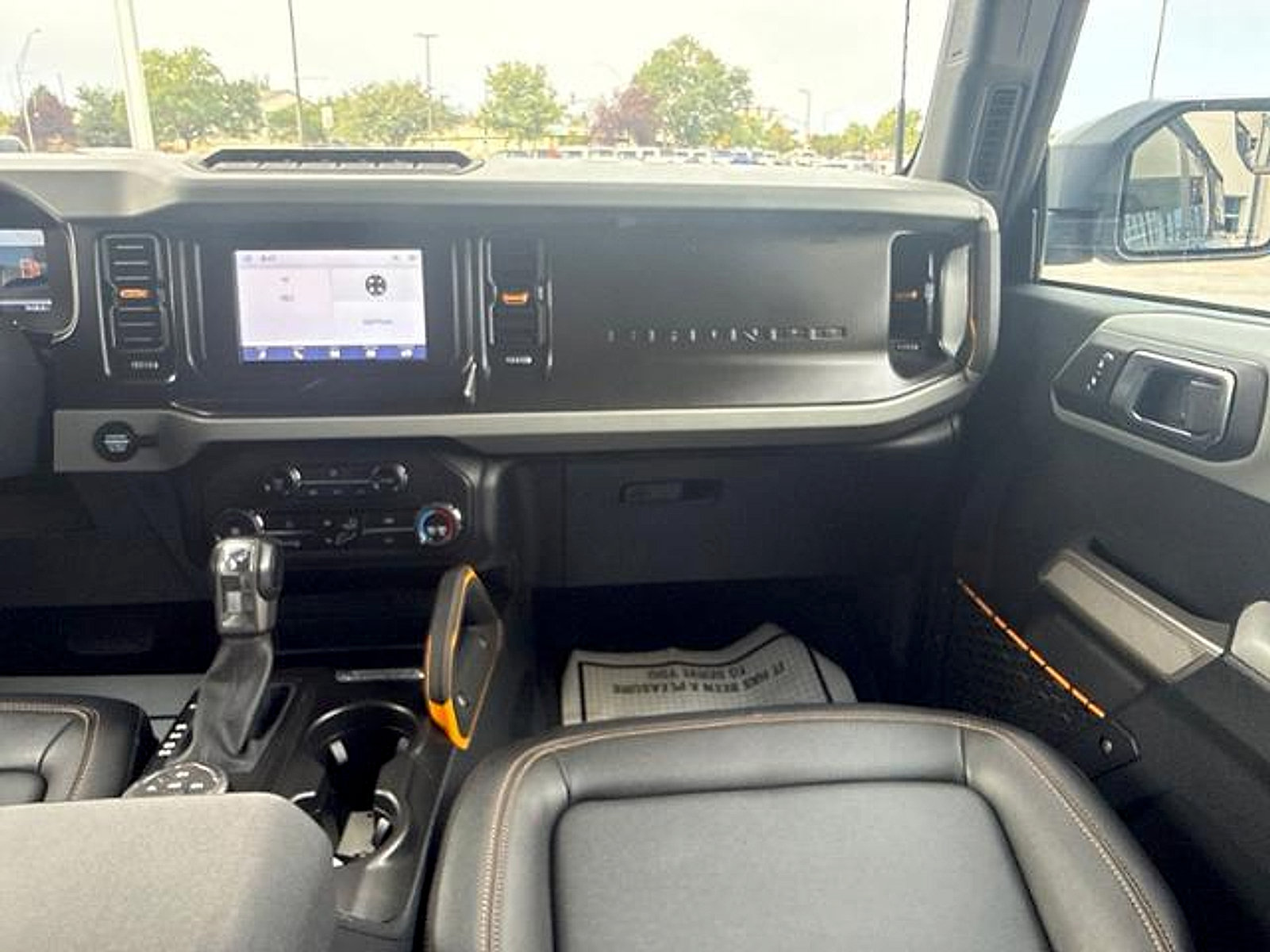 Used 2023 Ford Bronco Badlands AWD/4WD image 16