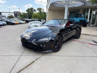 Used 2022 Aston Martin V8 Vantage Roadster RWD video 1
