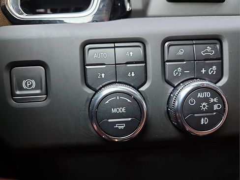 Used 2023 GMC Sierra 1500 Denali Ultimate AWD/4WD image 21