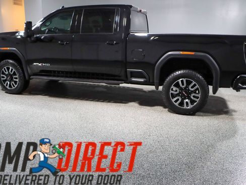 Used 2022 GMC Sierra 2500 AT4 w/ Gooseneck/5TH Wheel Package image 10