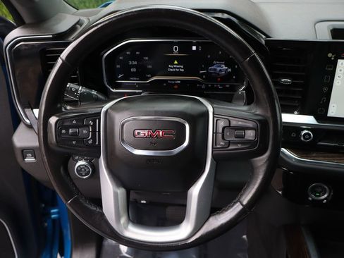 Used 2023 GMC Sierra 1500 Elevation w/ X31 Off-Road Package AWD/4WD image 22