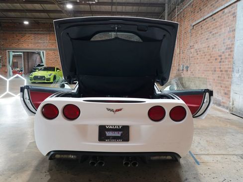 Used 2008 Chevrolet Corvette Coupe w/ Preferred Equipment Group RWD image 33
