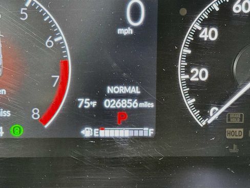 Used 2025 Honda CR-V EX image 7