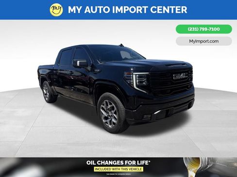 Used 2022 GMC Sierra 1500 SLT w/ SLT Convenience Package RWD image 1