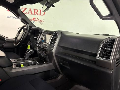 Used 2016 Ford F150 XLT w/ Equipment Group 302A Luxury AWD/4WD image 17