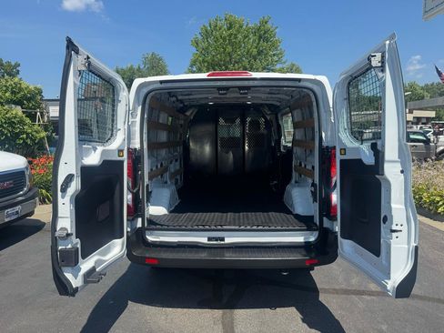 Used 2024 Ford Transit 250 Low Roof w/ Exterior Upgrade Package RWD image 10