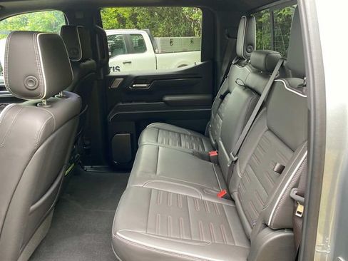 Used 2024 GMC Sierra 1500 AT4X w/ AT4X AEV Edition AWD/4WD image 8