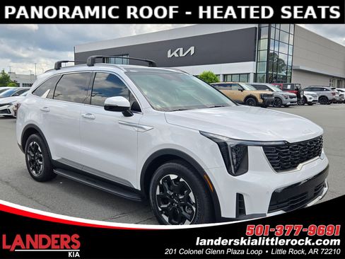 Used 2025 Kia Sorento S w/ Panoramic Sunroof Package FWD image 1