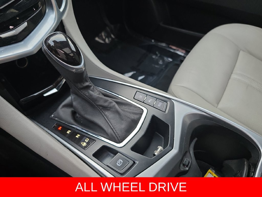 Used 2014 Cadillac SRX Luxury w/ Driver Awareness Package AWD/4WD image 23