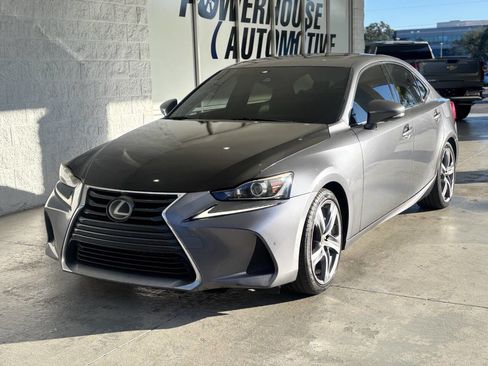 Used 2018 Lexus IS 300 w/ Premium Package image 4