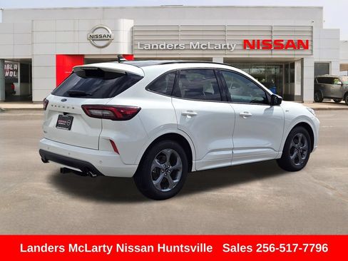Used 2023 Ford Escape ST-Line w/ Tech Pack #1 FWD image 3