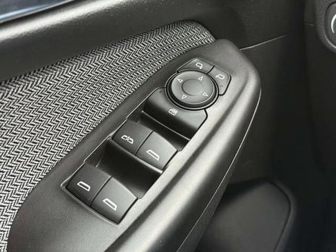 Used 2024 Chevrolet TrailBlazer LS w/ LS Convenience Package FWD image 16
