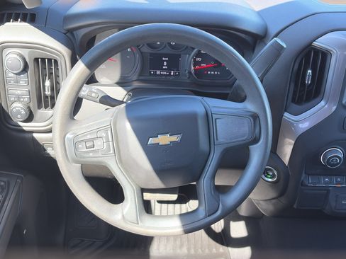 Used 2022 Chevrolet Silverado 1500 Custom AWD/4WD image 25