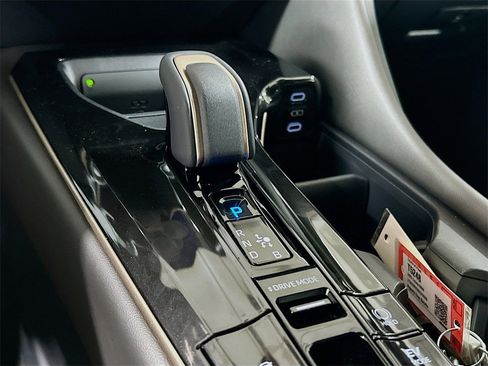 New 2026 Toyota Crown Nightshade image 17