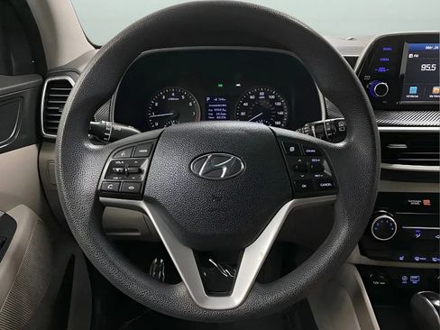 Used 2019 Hyundai Tucson Value w/ Cargo Package AWD/4WD image 17