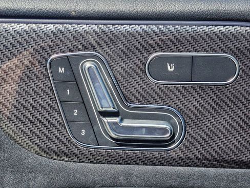 New 2026 Mercedes-Benz GLB 35 AMG 4MATIC image 21