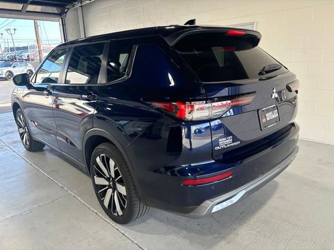 Used 2025 Mitsubishi Outlander SE AWD/4WD image 6