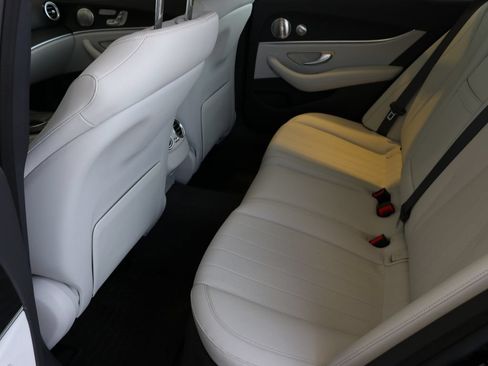 Used 2022 Mercedes-Benz E 450 4MATIC All-Terrain Wagon image 26