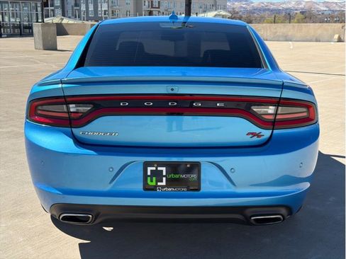 Used 2015 Dodge Charger R/T image 7