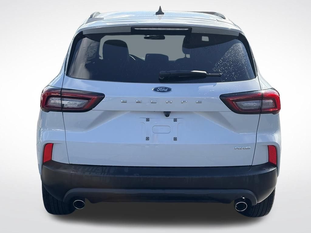 Used 2025 Ford Escape ST-Line AWD/4WD image 8