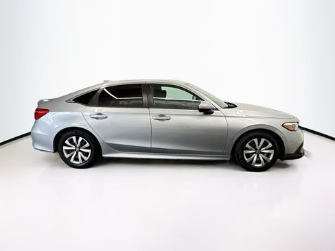 Used 2023 Honda Civic LX image 10