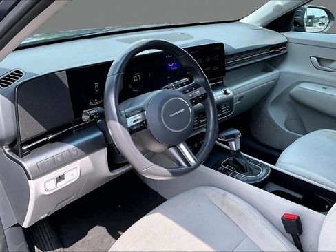 Used 2025 Hyundai Kona SEL AWD/4WD image 13
