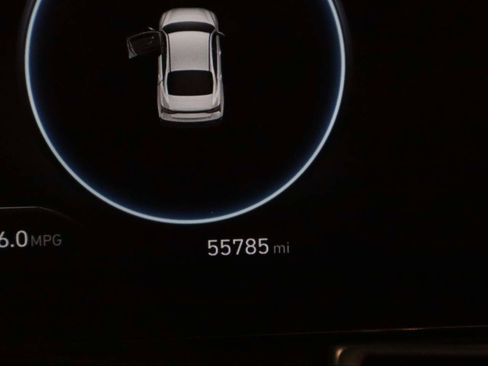 Used 2024 Hyundai Elantra SEL image 8