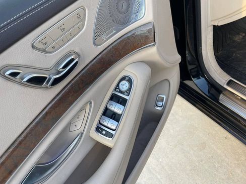 Used 2014 Mercedes-Benz S 550 Sedan image 14