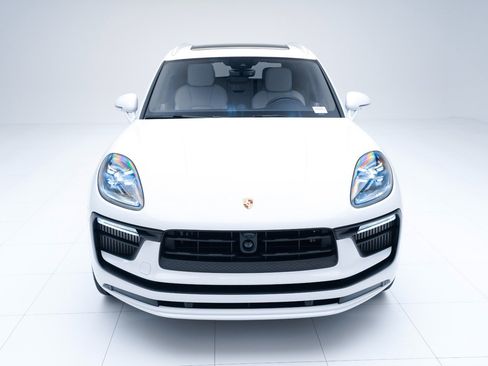 Certified 2026 Porsche Macan S AWD/4WD image 6