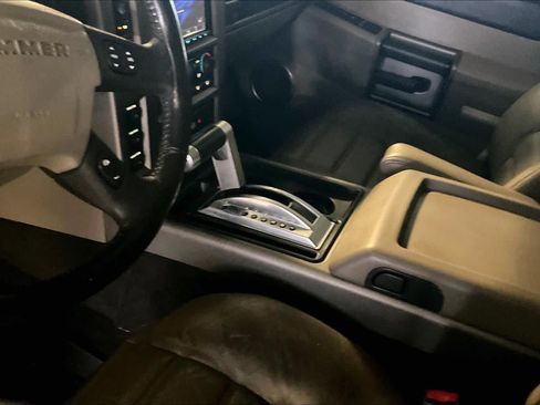 Used 2003 HUMMER H2 w/ Preferred Equipment Group AWD/4WD image 13