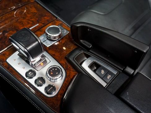 Used 2014 Mercedes-Benz SL 63 AMG image 23