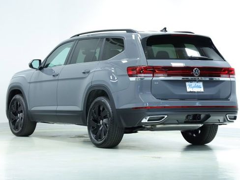 New 2026 Volkswagen Atlas SE FWD image 6