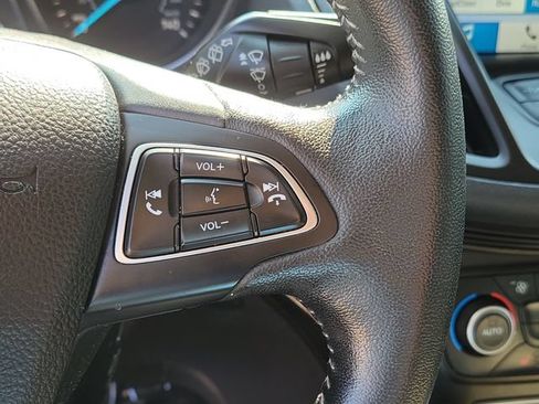 Used 2019 Ford Escape SEL AWD/4WD image 12