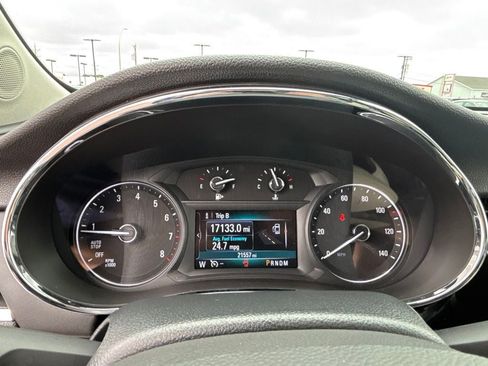 Used 2018 Buick Encore Essence AWD/4WD image 17