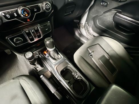 Used 2020 Jeep Gladiator Sport w/ Quick Order Package 24S image 26