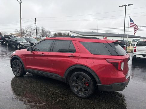 Used 2020 Ford Explorer ST w/ ST Street Pack image 6
