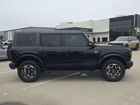 Used 2024 Ford Bronco Outer Banks AWD/4WD image 7