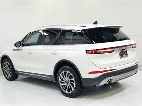 Used 2022 Lincoln Corsair AWD w/ Equipment Group 101A image 6