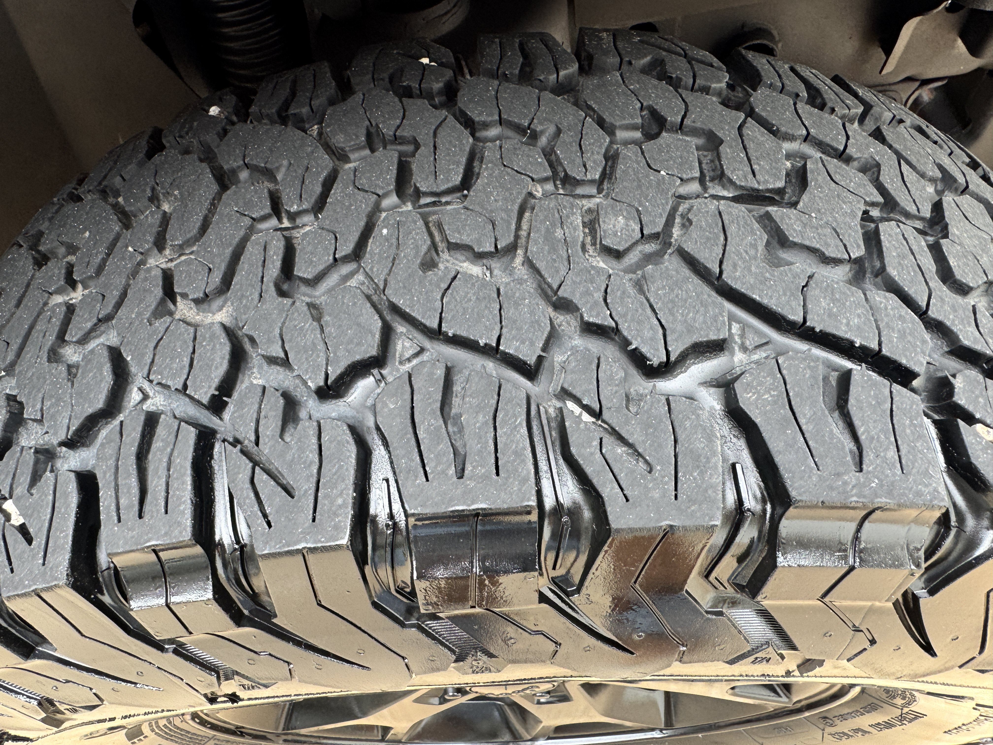 Used 2012 Jeep Wrangler Unlimited Sport AWD/4WD image 36