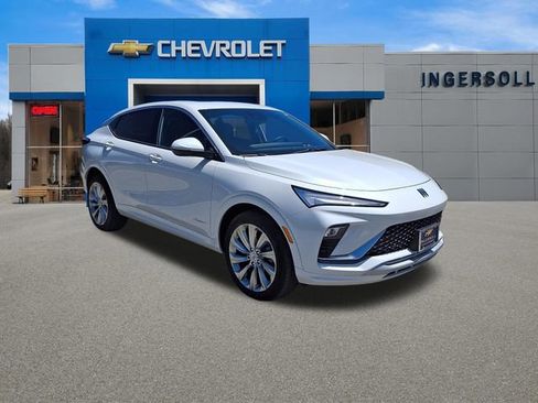 Used 2025 Buick Envista Avenir FWD image 36