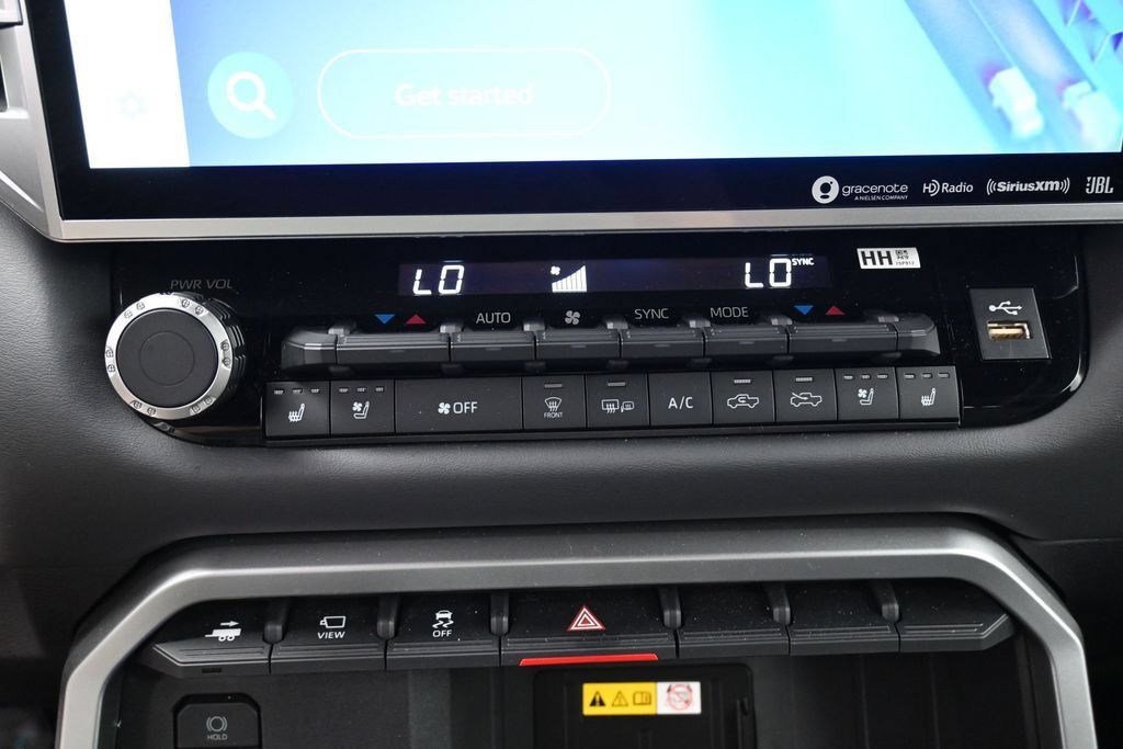 Used 2024 Toyota Tundra Platinum AWD/4WD image 23