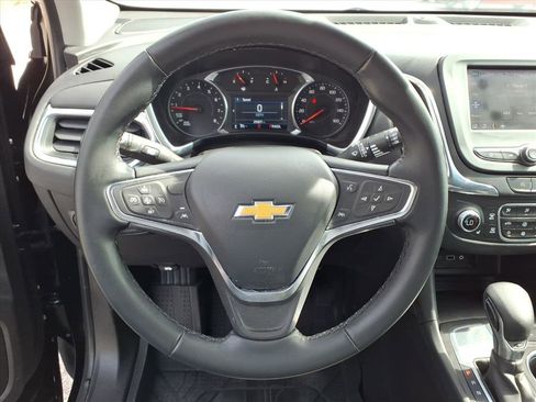 Used 2024 Chevrolet Equinox LT w/ LPO, Floor Liner Package image 19