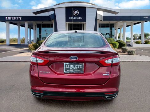 Used 2016 Ford Fusion SE AWD/4WD image 5